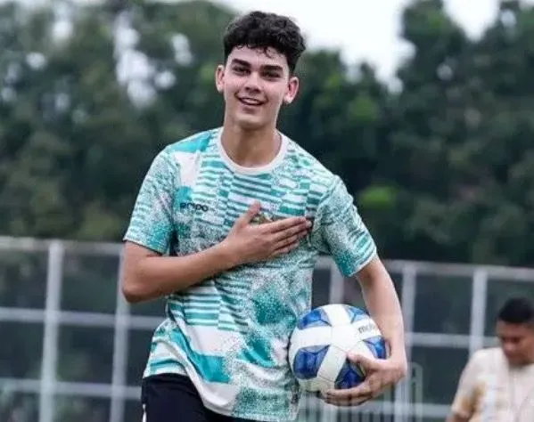 Sepak Bola Timnas U-17 Mathew Berharap Bisa Gabung Kembali