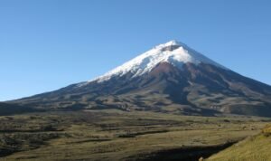 Ecuador Highlands – Pegunungan dengan kota-kota kolonial dan petualangan alam