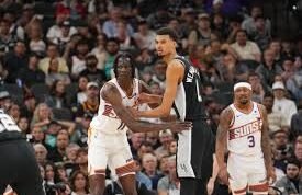 Pemain Basket Tertinggi di Dunia yang Pernah Ada