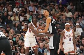 Pemain Basket Tertinggi di Dunia yang Pernah Ada Pemain Basket Tertinggi di Dunia yang Pernah Ada