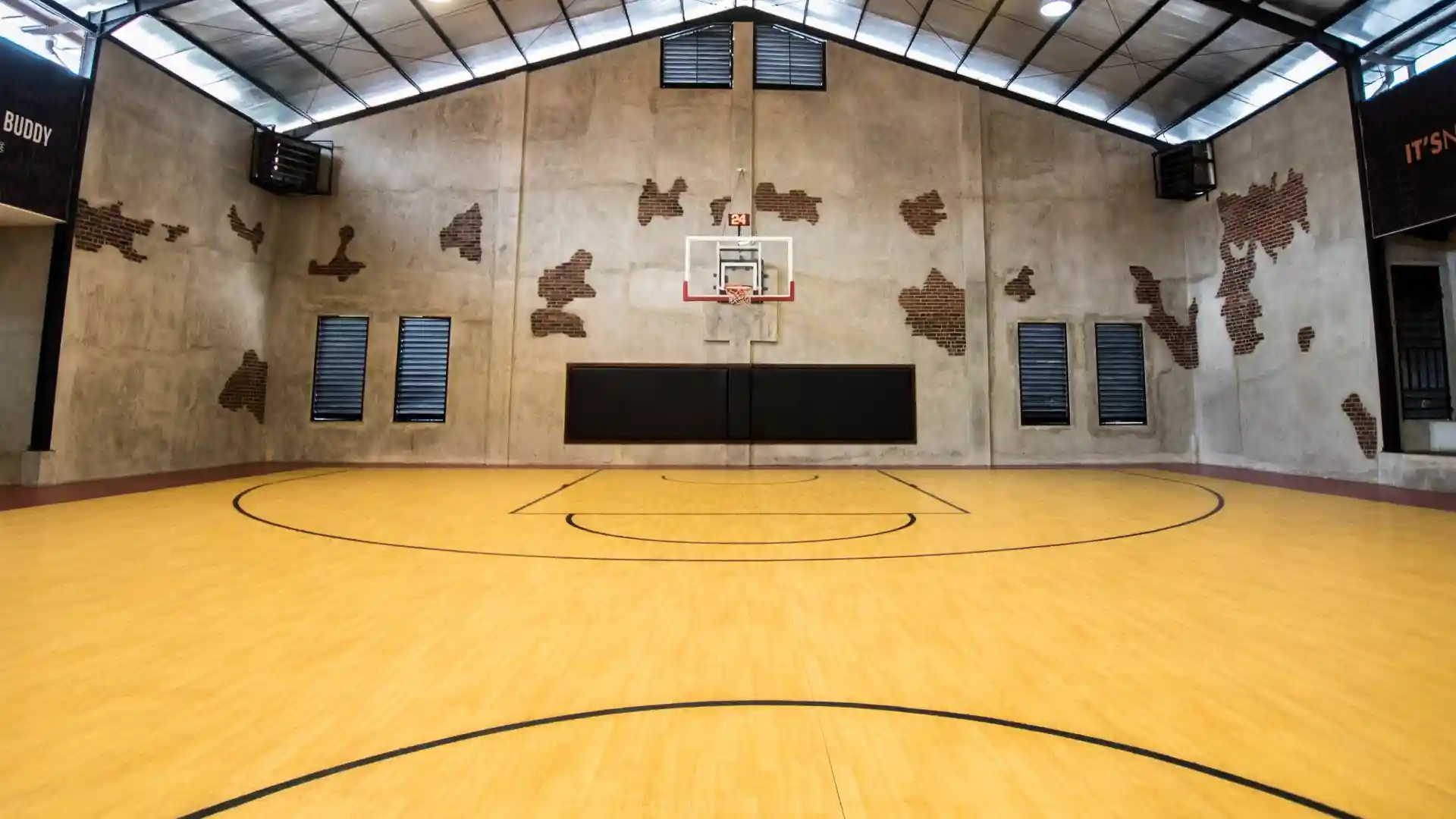 Lapangan Basket di Jaksel, GOR Legendaris dan Arena Modern Buat Main Bareng Komunitas